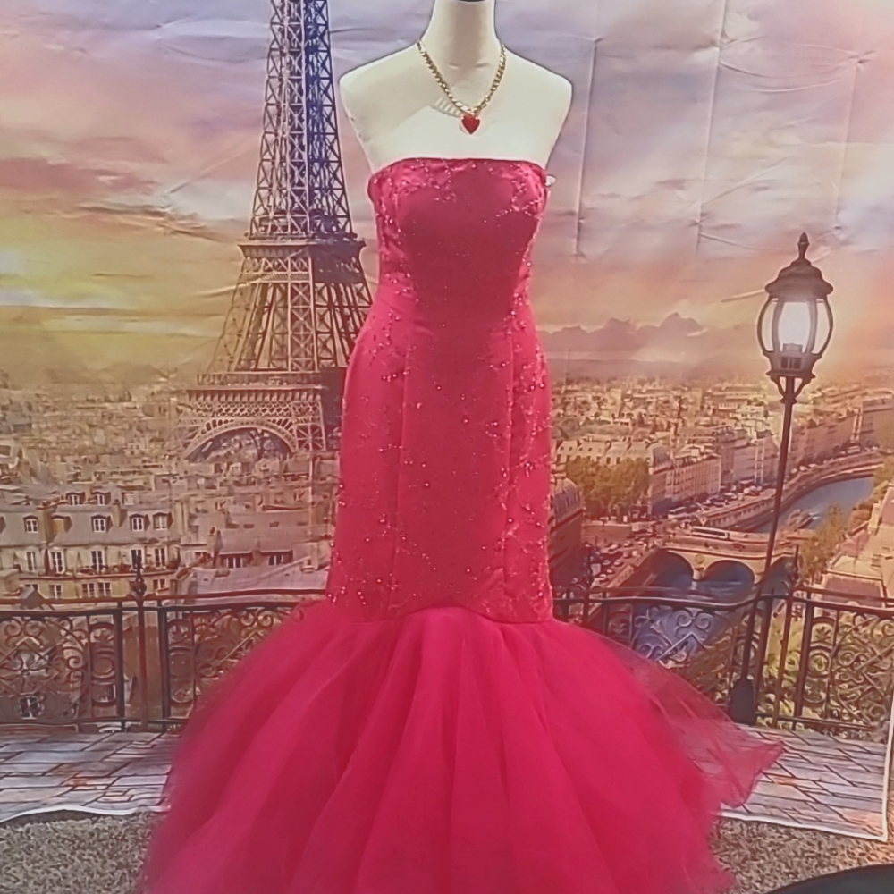 Barbie pink dress